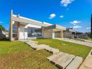 Casa / Sobrado em Condomínio para Venda em Curitiba/PR...