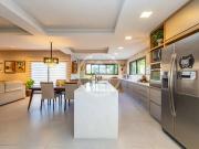 Casa / Sobrado em Condomínio para Venda em Curitiba/PR...