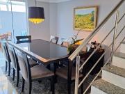 Casa / Sobrado em Condomínio para Venda em Curitiba/PR...