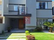 Casa / Sobrado em Condomínio para Venda em Curitiba/PR...