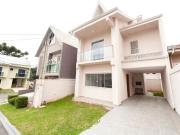 Casa / Sobrado em Condomínio para Venda em Curitiba/PR...