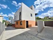 Casa / Sobrado em Condomínio para Venda em Curitiba/PR...