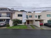 Casa / Sobrado em Condomínio para Venda em Curitiba/PR...