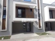 Casa / Sobrado em Condomínio para Venda em Curitiba/PR...