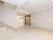 Casa / Sobrado em Condomínio para Venda em Curitiba/PR...