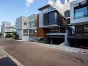Casa / Sobrado em Condomínio para Venda em Curitiba/PR...