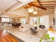 Casa / Sobrado em Condomínio para Venda em Curitiba/PR...