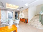 Casa / Sobrado em Condomínio para Venda em Curitiba/PR...