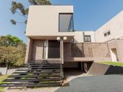 Casa / Sobrado em Condomínio para Venda em Curitiba/PR...