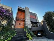 Casa / Sobrado em Condomínio para Venda em Curitiba/PR...