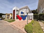 Casa / Sobrado em Condomínio para Venda em Curitiba/PR...