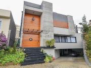 Casa / Sobrado em Condomínio para Venda em Curitiba/PR...