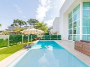 Casa / Sobrado em Condomínio para Venda em Curitiba/PR...