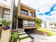 Casa / Sobrado em Condomínio para Venda em Curitiba/PR...