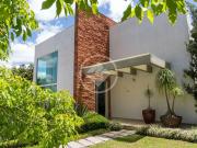 Casa / Sobrado em Condomínio para Venda em Curitiba/PR...