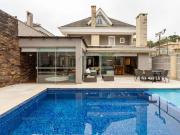 Casa / Sobrado em Condomínio para Venda em Curitiba/PR...
