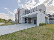 Casa / Sobrado em Condomínio para Venda em Curitiba/PR...