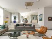 Casa / Sobrado em Condomínio para Venda em Curitiba/PR...