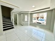 Casa / Sobrado em Condomínio para Venda em Curitiba/PR...