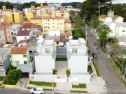 Casa / Sobrado em Condomínio para Venda em Curitiba/PR...