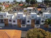 Casa / Sobrado em Condomínio para Venda em Curitiba/PR...