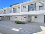 Casa / Sobrado em Condomínio para Venda em Curitiba/PR...