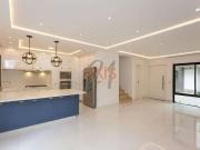 Casa / Sobrado em Condomínio para Venda em Curitiba/PR...