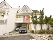 Casa / Sobrado em Condomínio para Venda em Curitiba/PR...