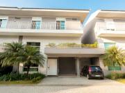 Casa / Sobrado em Condomínio para Venda em Curitiba/PR...