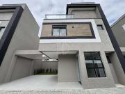 Casa / Sobrado em Condomínio para Venda em Curitiba/PR...