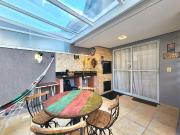 Casa / Sobrado em Condomínio para Venda em Curitiba/PR...