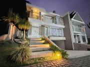 Casa / Sobrado em Condomínio para Venda em Curitiba/PR...