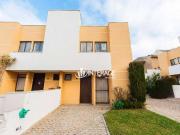 Casa / Sobrado em Condomínio para Venda em Curitiba/PR...