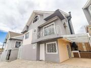 Casa / Sobrado em Condomínio para Venda em Curitiba/PR...