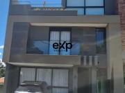 Casa / Sobrado em Condomínio para Venda em Curitiba/PR...