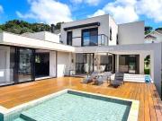 Casa / Sobrado em Condomínio para Venda em Curitiba/PR...