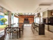 Casa / Sobrado em Condomínio para Venda em Curitiba/PR...