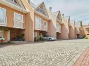 Casa / Sobrado em Condomínio para Venda em Curitiba/PR...
