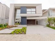 Casa / Sobrado em Condomínio para Venda em Curitiba/PR...
