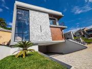 Casa / Sobrado em Condomínio para Venda em Curitiba/PR...