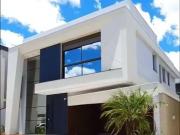 Casa / Sobrado em Condomínio para Venda em Curitiba/PR...