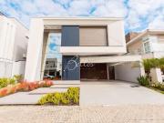Casa / Sobrado em Condomínio para Venda em Curitiba/PR...