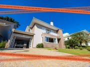 Casa / Sobrado em Condomínio para Venda em Curitiba/PR...