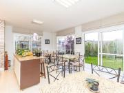 Casa / Sobrado em Condomínio para Venda em Curitiba/PR...