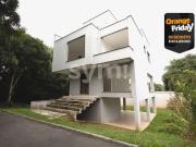 Casa / Sobrado em Condomínio para Venda em Curitiba/PR...