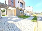 Casa / Sobrado em Condomínio para Venda em Curitiba/PR...