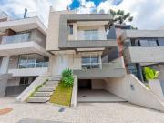 Casa / Sobrado em Condomínio para Venda em Curitiba/PR...