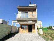 Casa / Sobrado em Condomínio para Venda em Curitiba/PR...