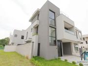 Casa / Sobrado em Condomínio para Venda em Curitiba/PR...