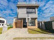 Casa / Sobrado em Condomínio para Venda em Curitiba/PR...
